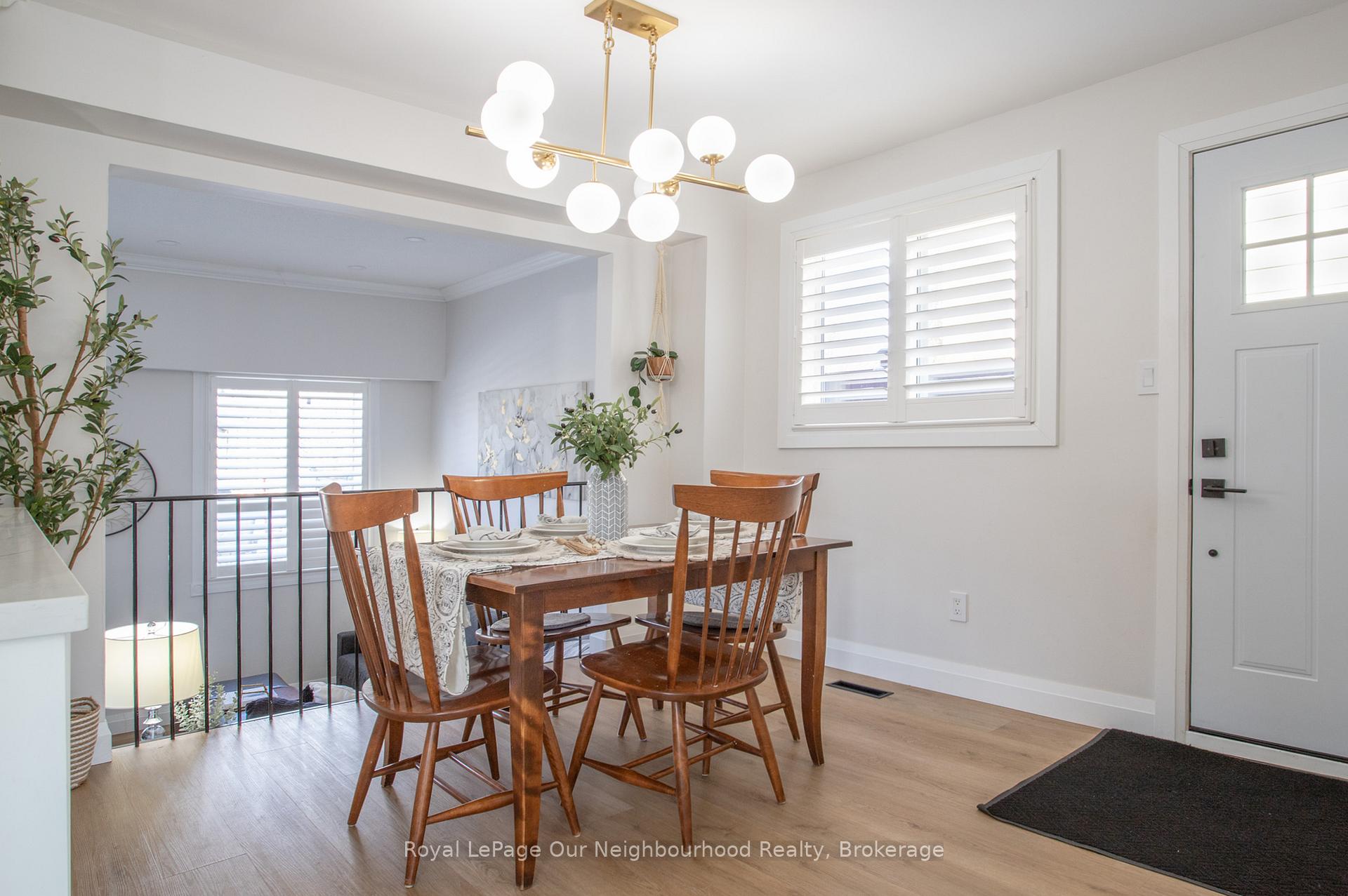 Photo 8 of 18 Hailey Court, Clarington, Bowmanville — HOMEH