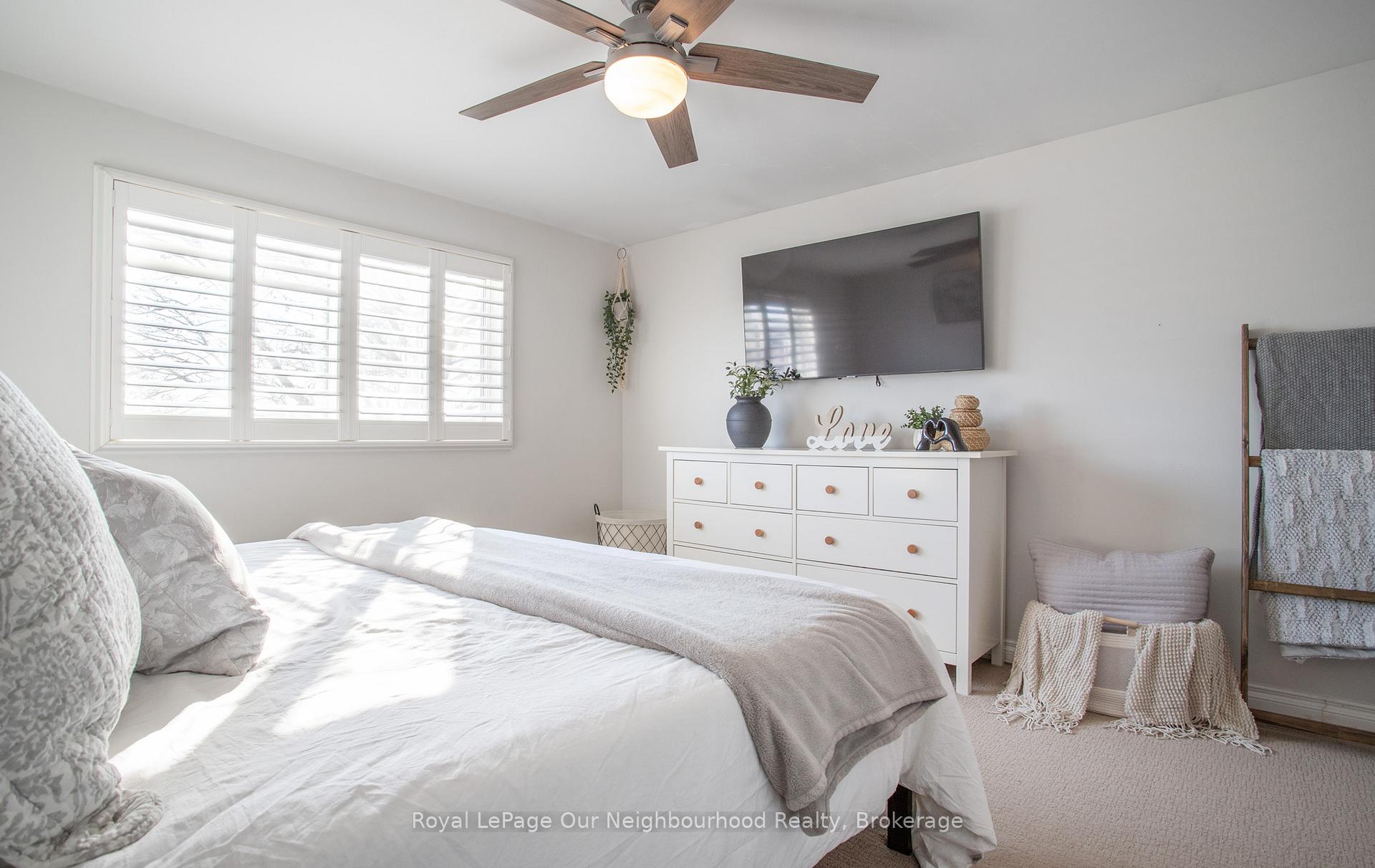 Photo 20 of 18 Hailey Court, Clarington, Bowmanville — HOMEH