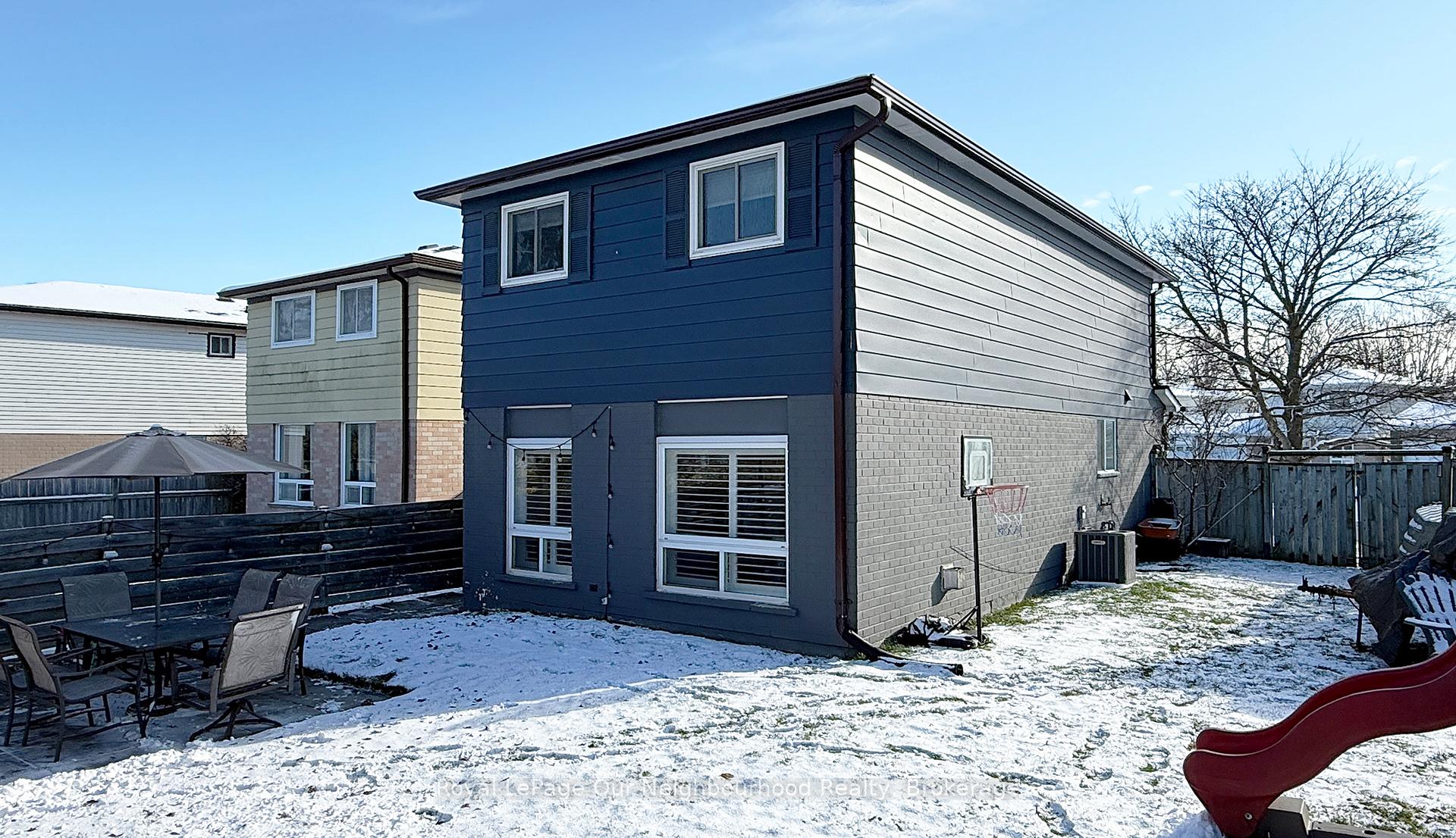 Photo 31 of 18 Hailey Court, Clarington, Bowmanville — HOMEH