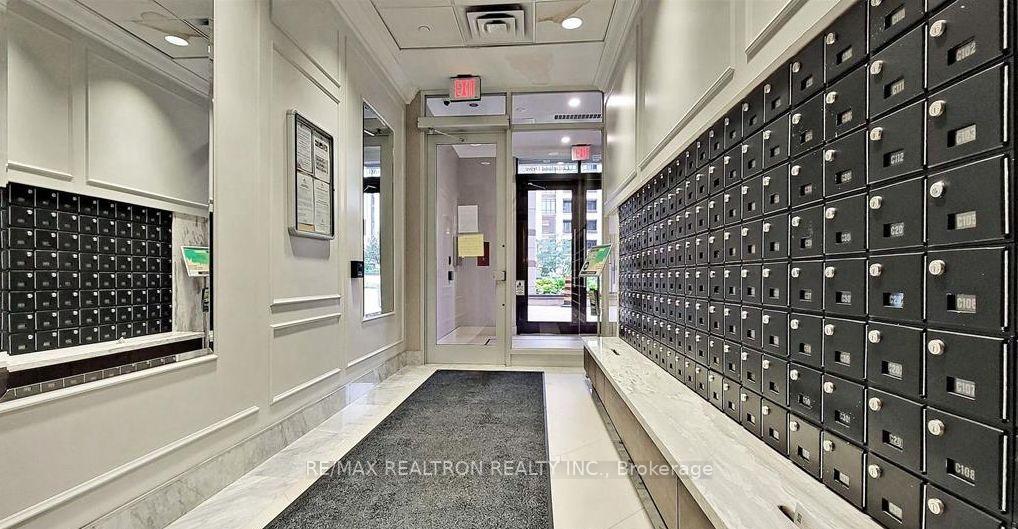 Photo 5 of Unit 1106, 38 Cedarland Drive, Markham, Unionville — HOMEH