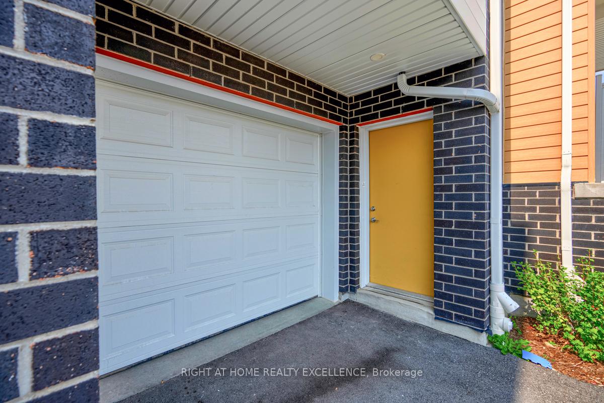 Photo 6 of 7 Wellness Avenue, Kitchener, Huron Park — HOMEH