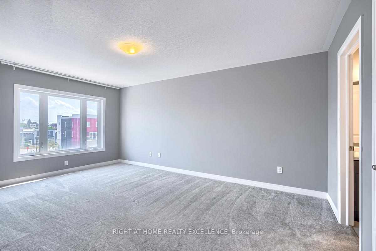 Photo 21 of 7 Wellness Avenue, Kitchener, Huron Park — HOMEH