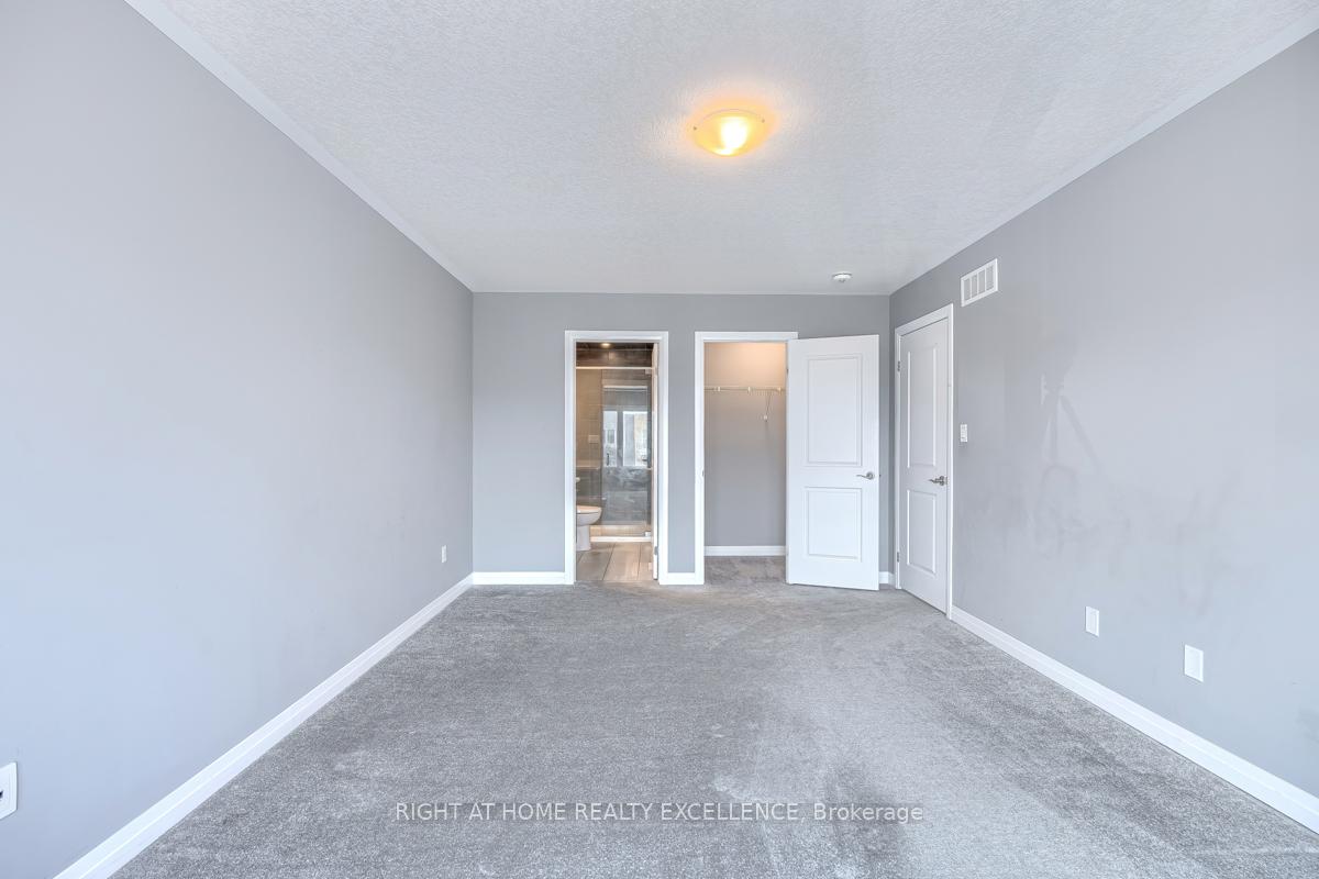 Photo 23 of 7 Wellness Avenue, Kitchener, Huron Park — HOMEH