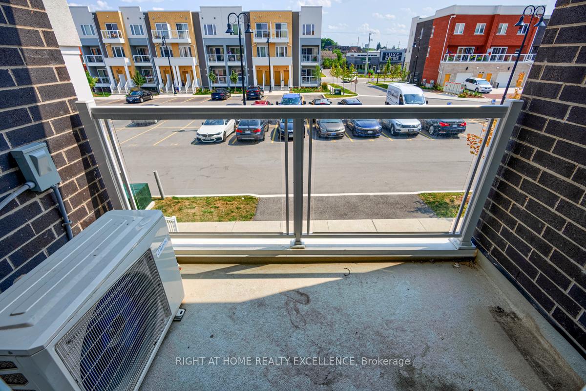 Photo 36 of 7 Wellness Avenue, Kitchener, Huron Park — HOMEH