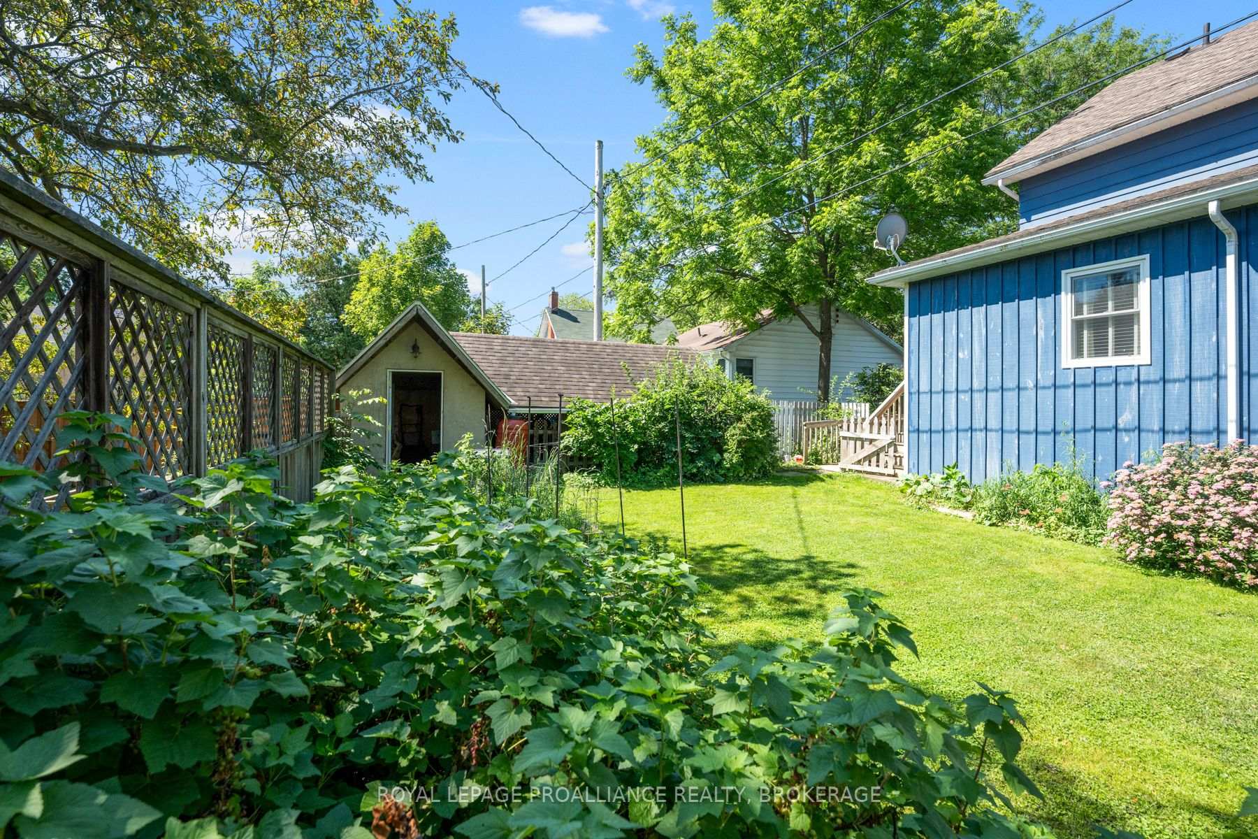 Photo 33 of 35 Princess Street, Gananoque — HOMEH