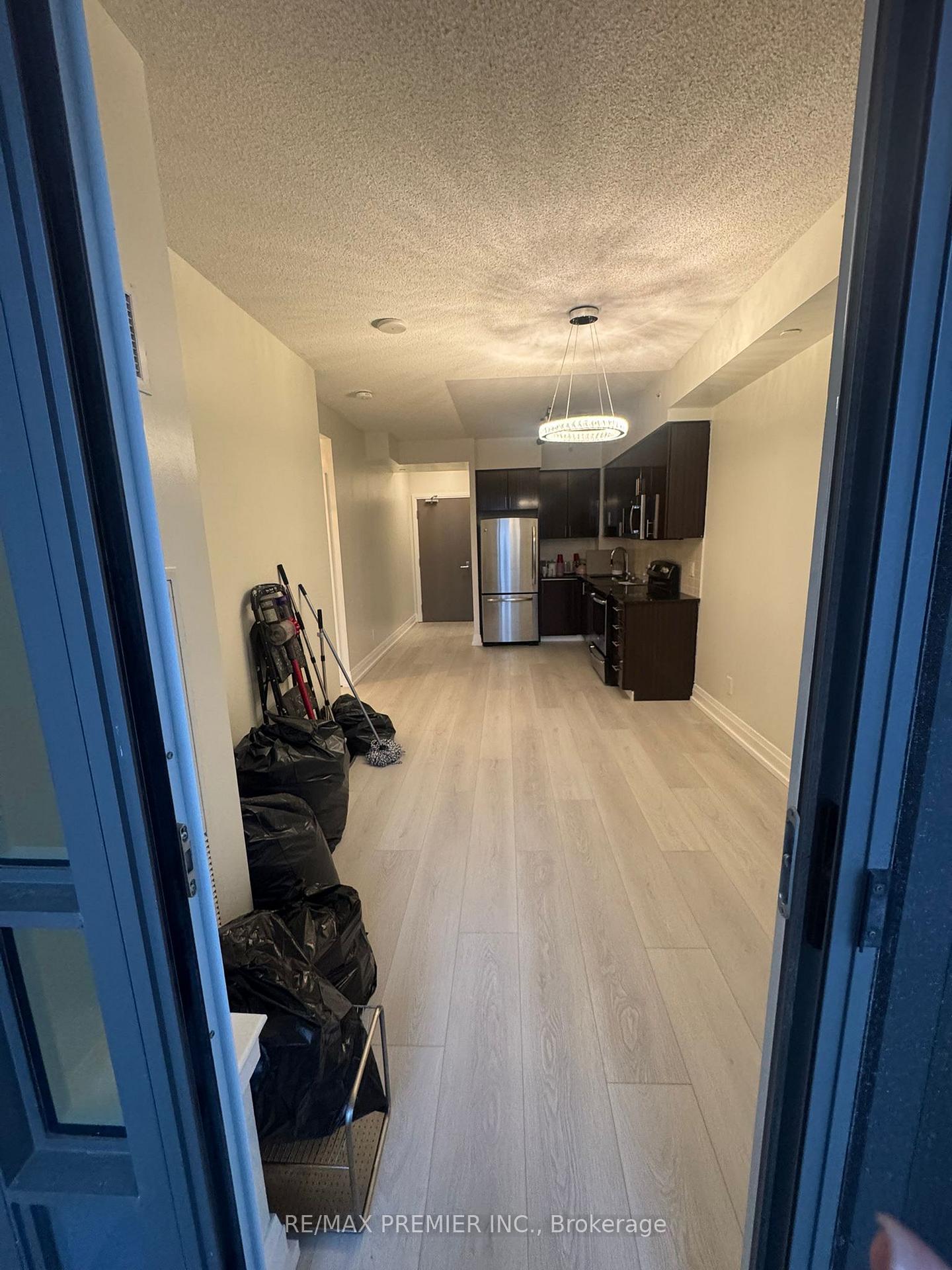 Photo 14 of Unit 1411, 7165 Yonge Street, Markham, Grandview — HOMEH