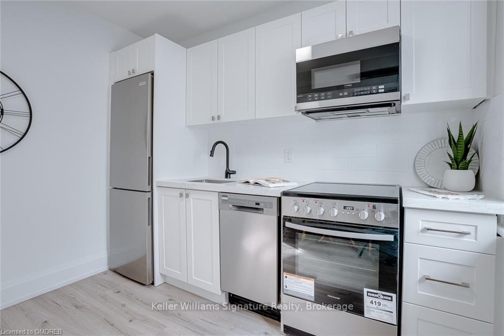 Photo 9 of Unit C-204, 1083 Main Street, Hamilton, Crown Point — HOMEH