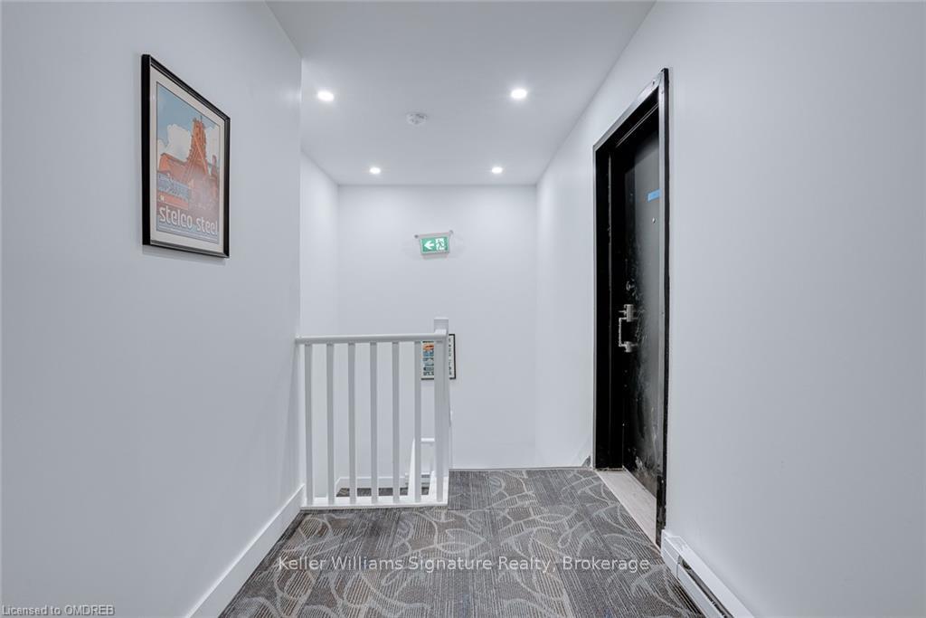 Photo 13 of Unit C-204, 1083 Main Street, Hamilton, Crown Point — HOMEH