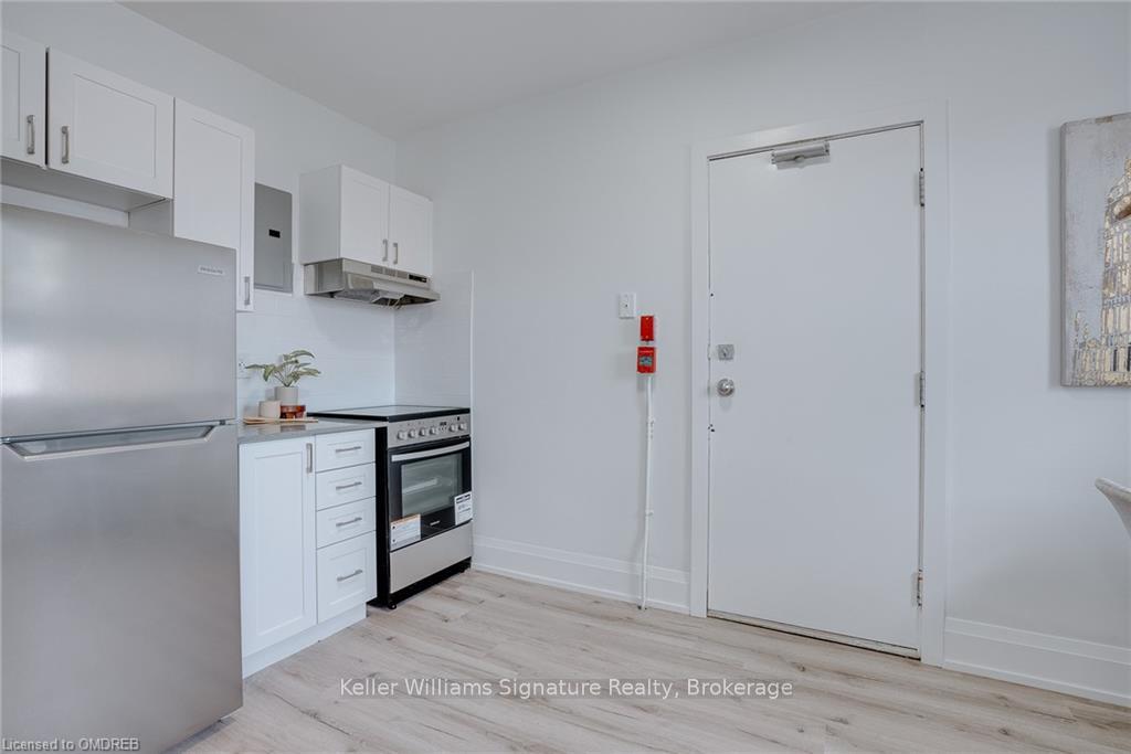 Photo 4 of Unit C-201, 1083 Main Street, Hamilton, Crown Point — HOMEH