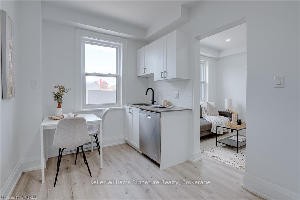 Photo 6 of Unit C-201, 1083 Main Street, Hamilton, Crown Point — HOMEH