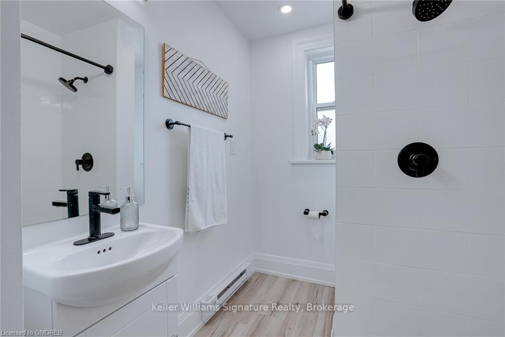 Photo 12 of Unit C-201, 1083 Main Street, Hamilton, Crown Point — HOMEH