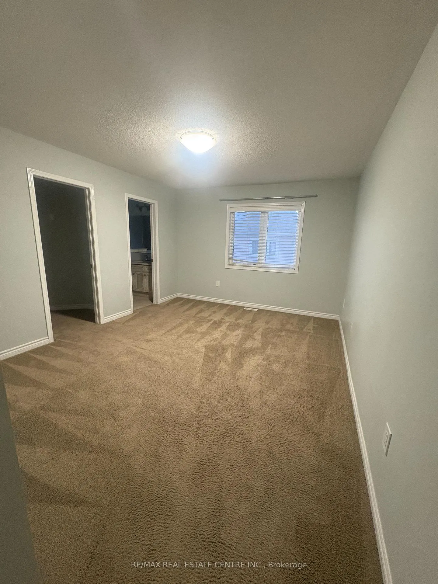 Photo 9 of 24 Stedford Crescent, Brampton, Northwest Brampton — HOMEH