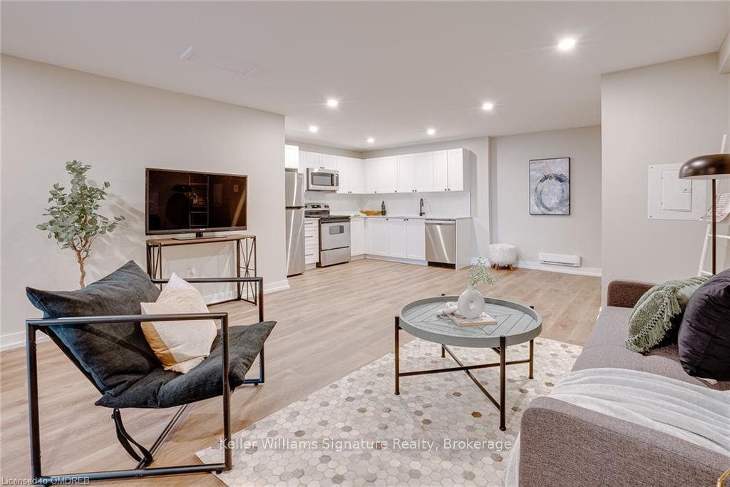 Photo 5 of Unit A-303, 1083 Main Street, Hamilton, Crown Point — HOMEH