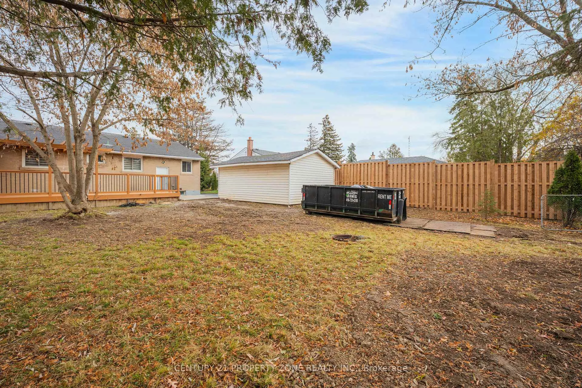 Photo 45 of 187 Martha Crescent, Caledon, Bolton West — HOMEH
