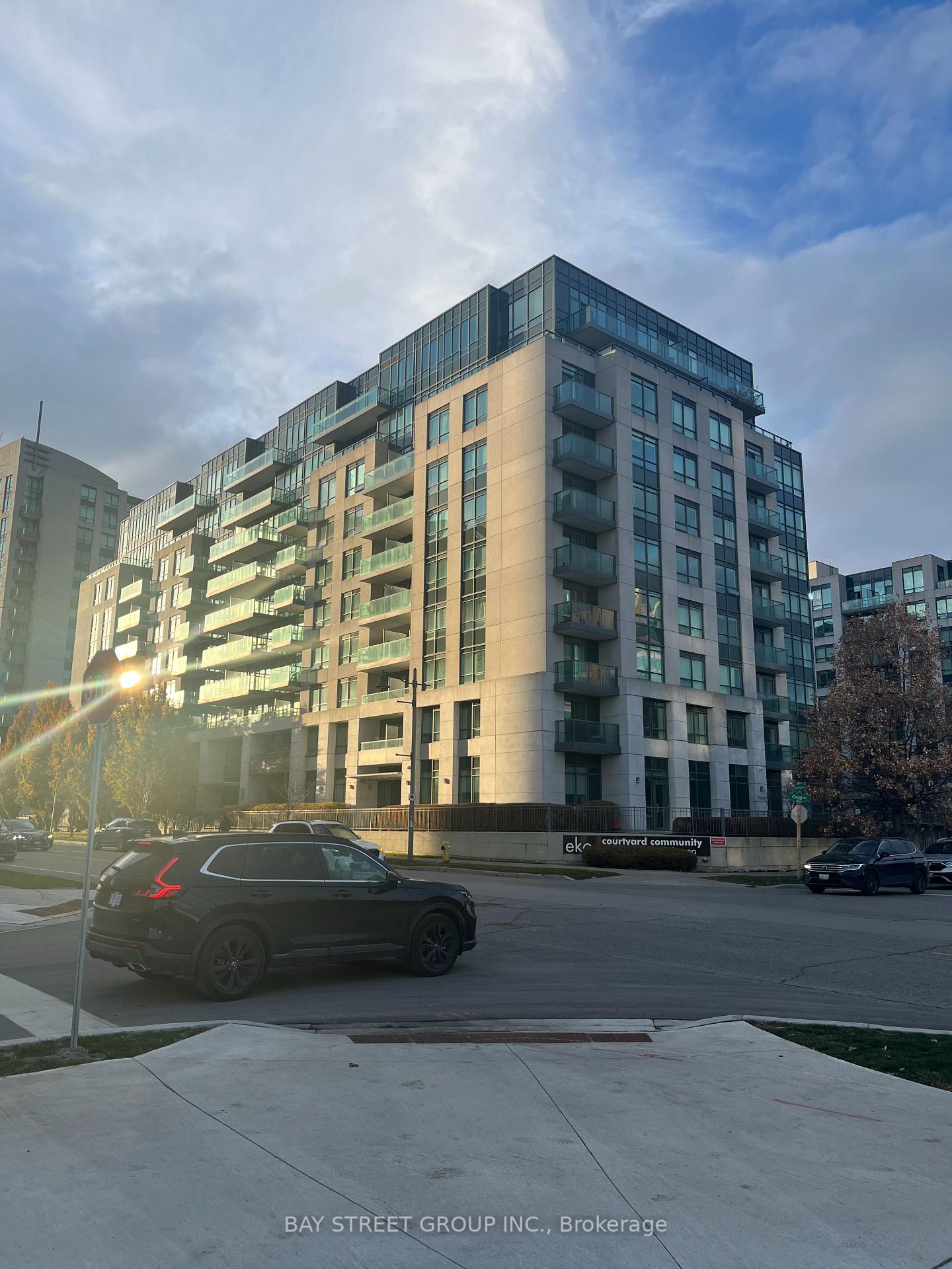Photo 10 of Unit 505, 30 Clegg Road, Markham, Unionville — HOMEH
