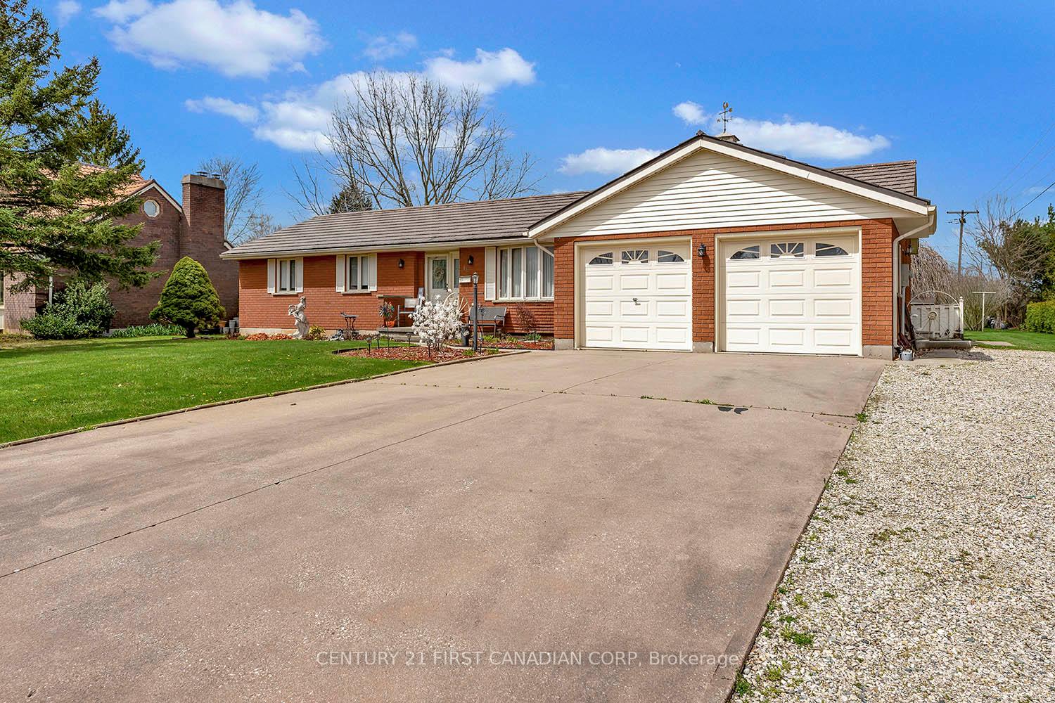 Photo 1 of 16 Broadview Drive, Brant, Burford — HOMEH