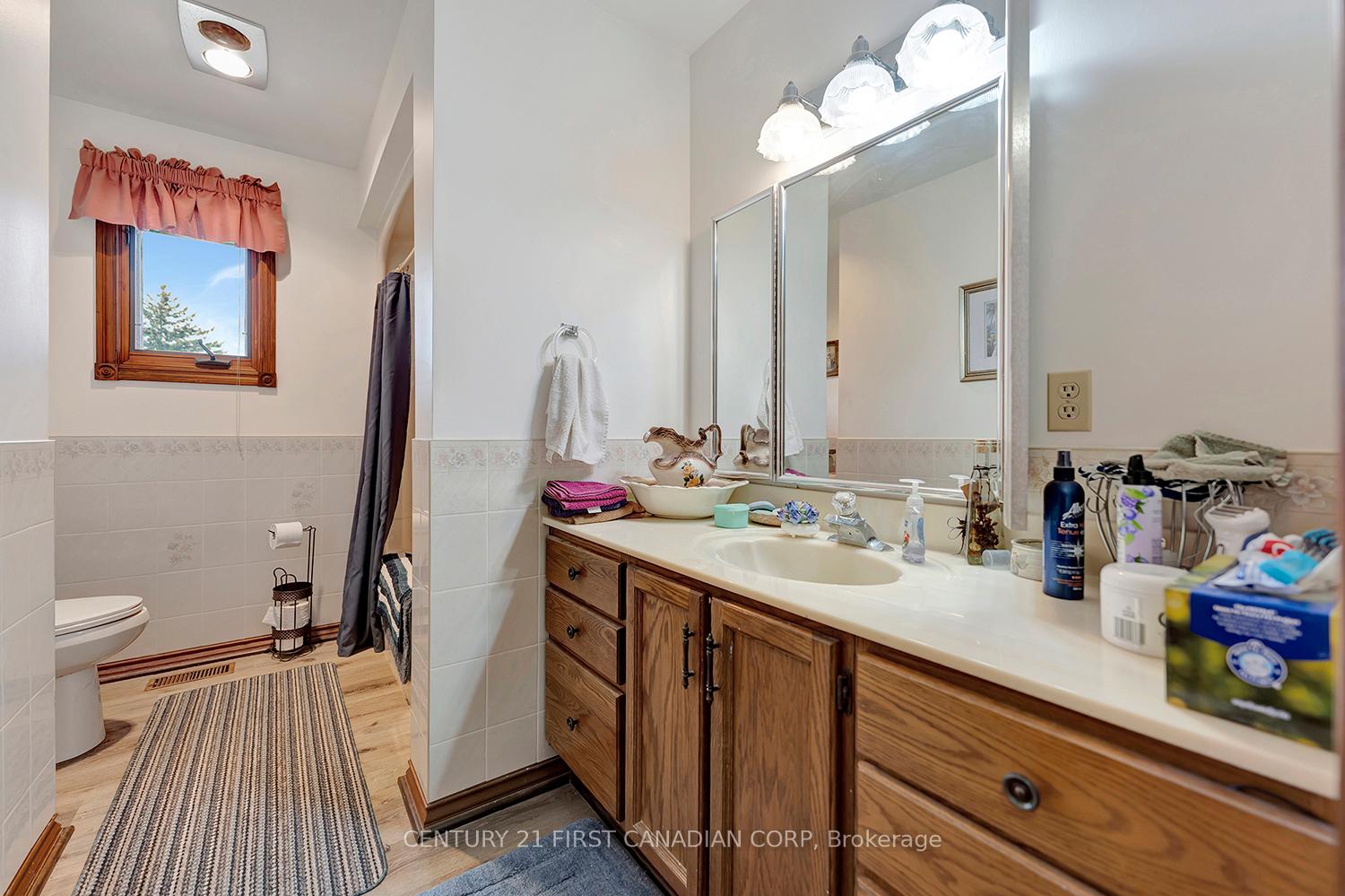 Photo 24 of 16 Broadview Drive, Brant, Burford — HOMEH