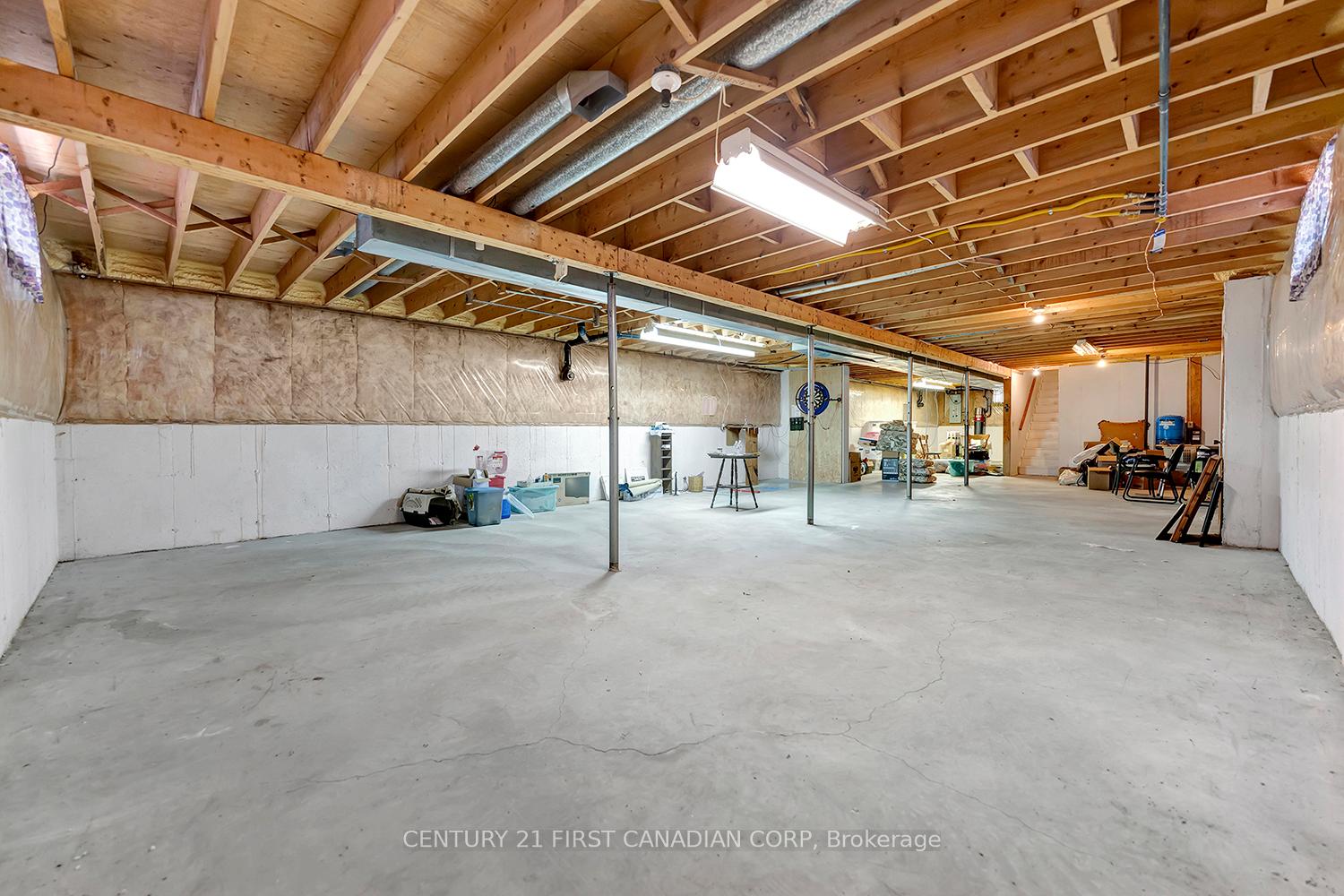 Photo 30 of 16 Broadview Drive, Brant, Burford — HOMEH