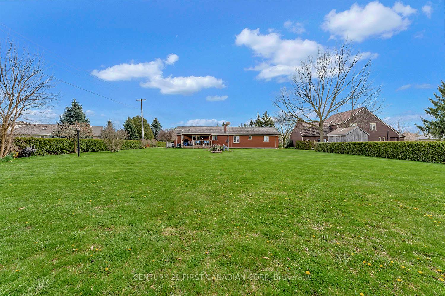 Photo 37 of 16 Broadview Drive, Brant, Burford — HOMEH