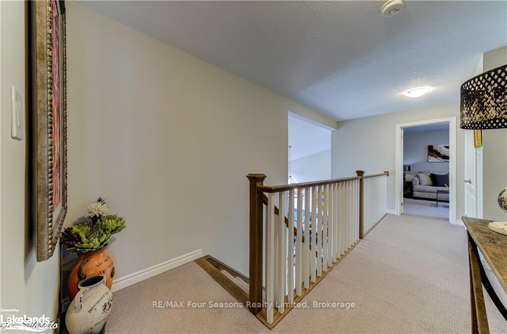 Photo 25 of 2 Spooner Crescent, Collingwood — HOMEH
