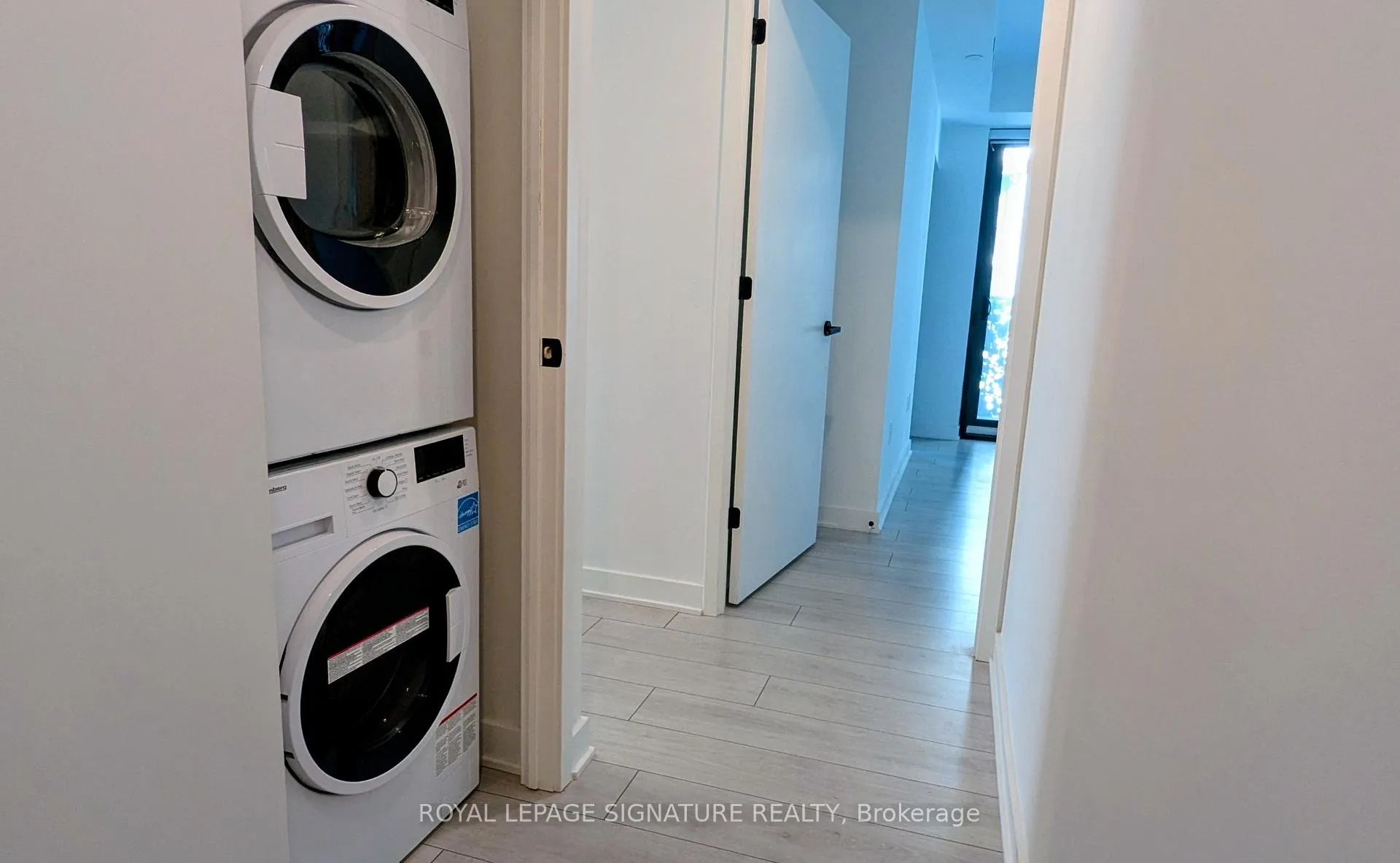 Photo 9 of Unit 1706, 55 Charles Street E, Toronto, Church-Yonge Corridor — HOMEH