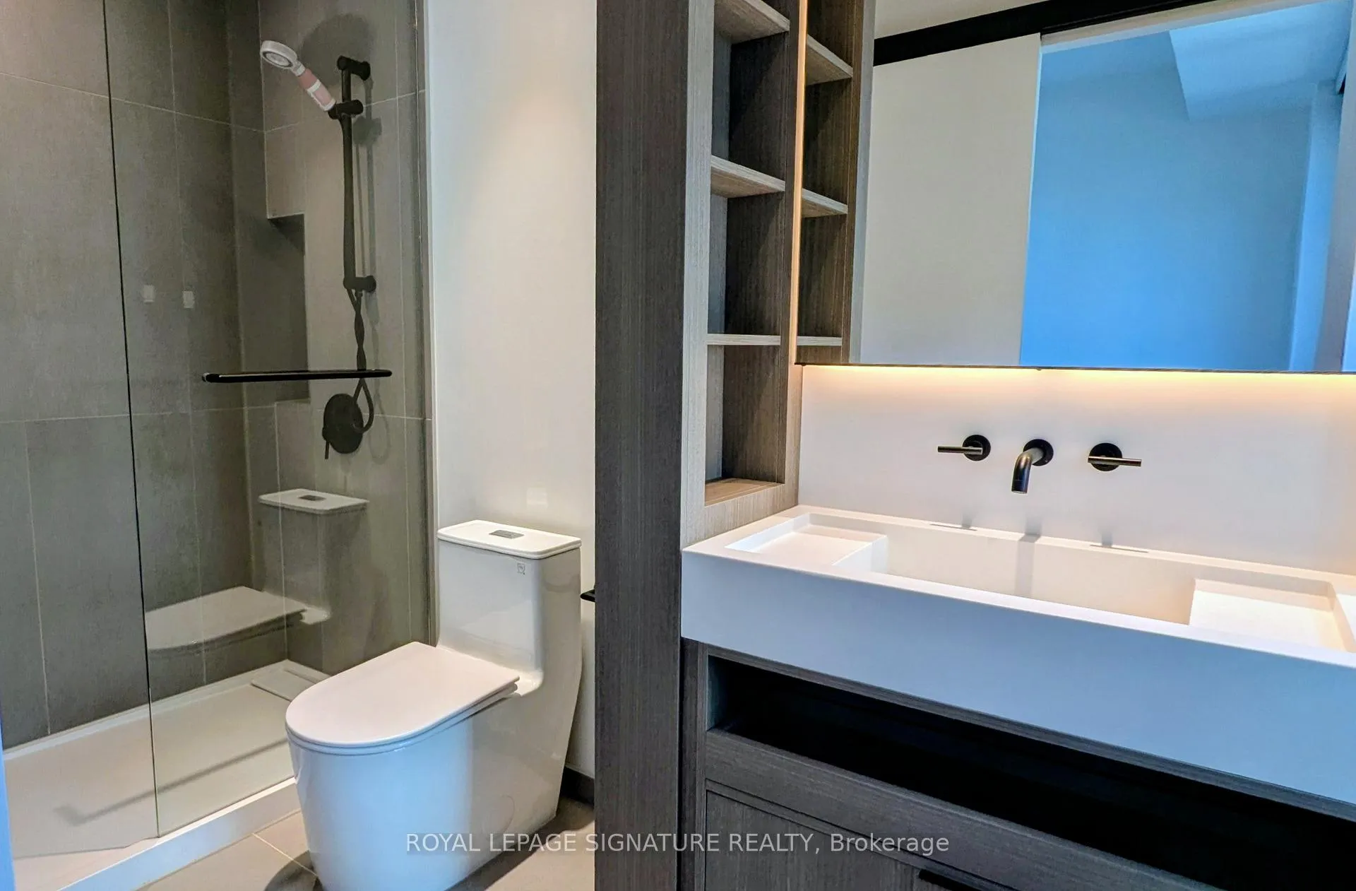 Photo 17 of Unit 1706, 55 Charles Street E, Toronto, Church-Yonge Corridor — HOMEH