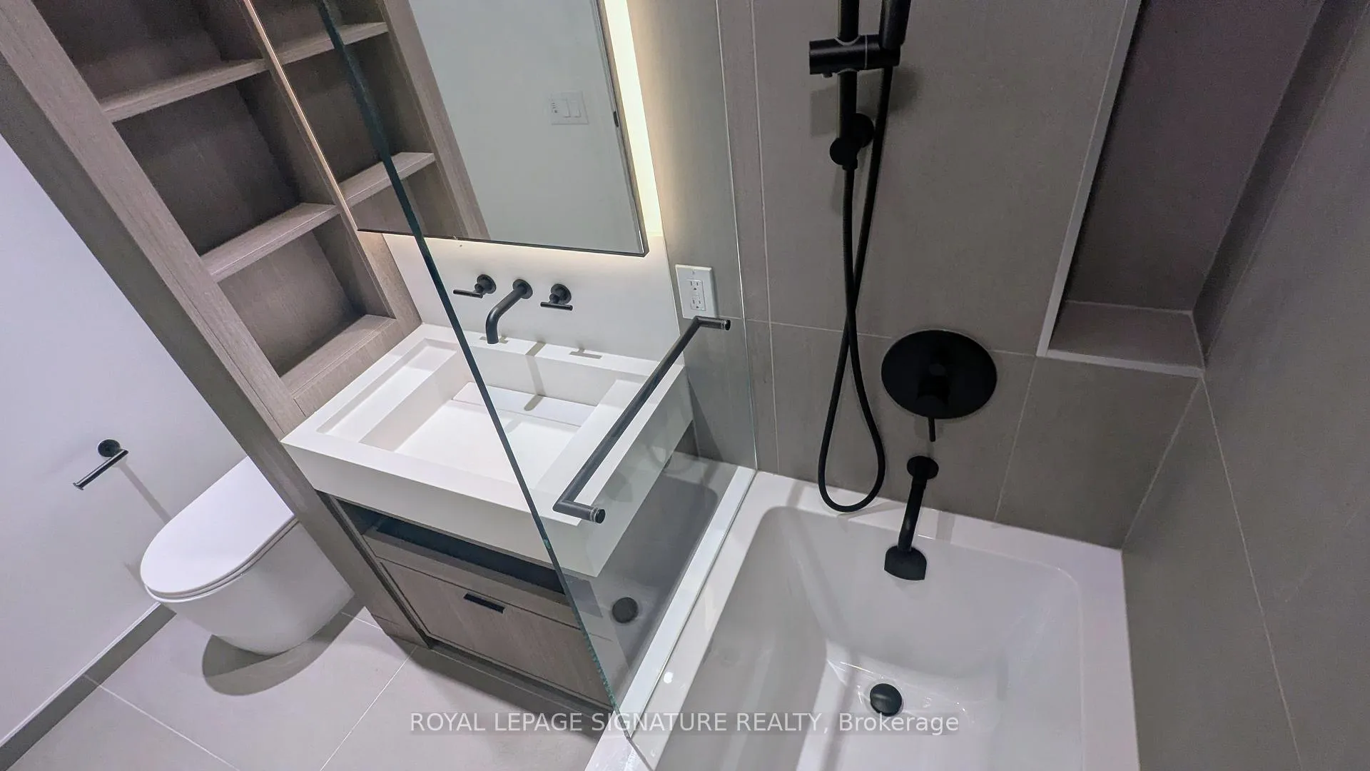 Photo 32 of Unit 1706, 55 Charles Street E, Toronto, Church-Yonge Corridor — HOMEH