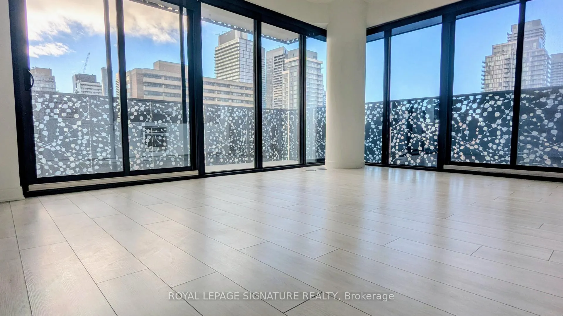 Photo 33 of Unit 1706, 55 Charles Street E, Toronto, Church-Yonge Corridor — HOMEH