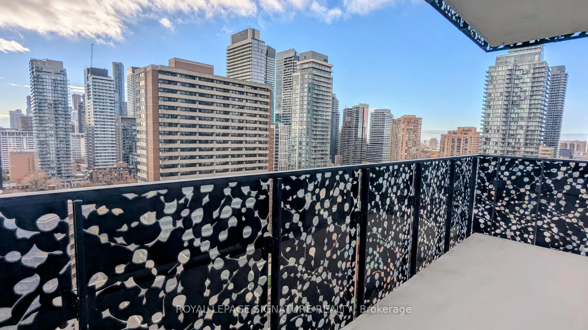 Photo 42 of Unit 1706, 55 Charles Street E, Toronto, Church-Yonge Corridor — HOMEH