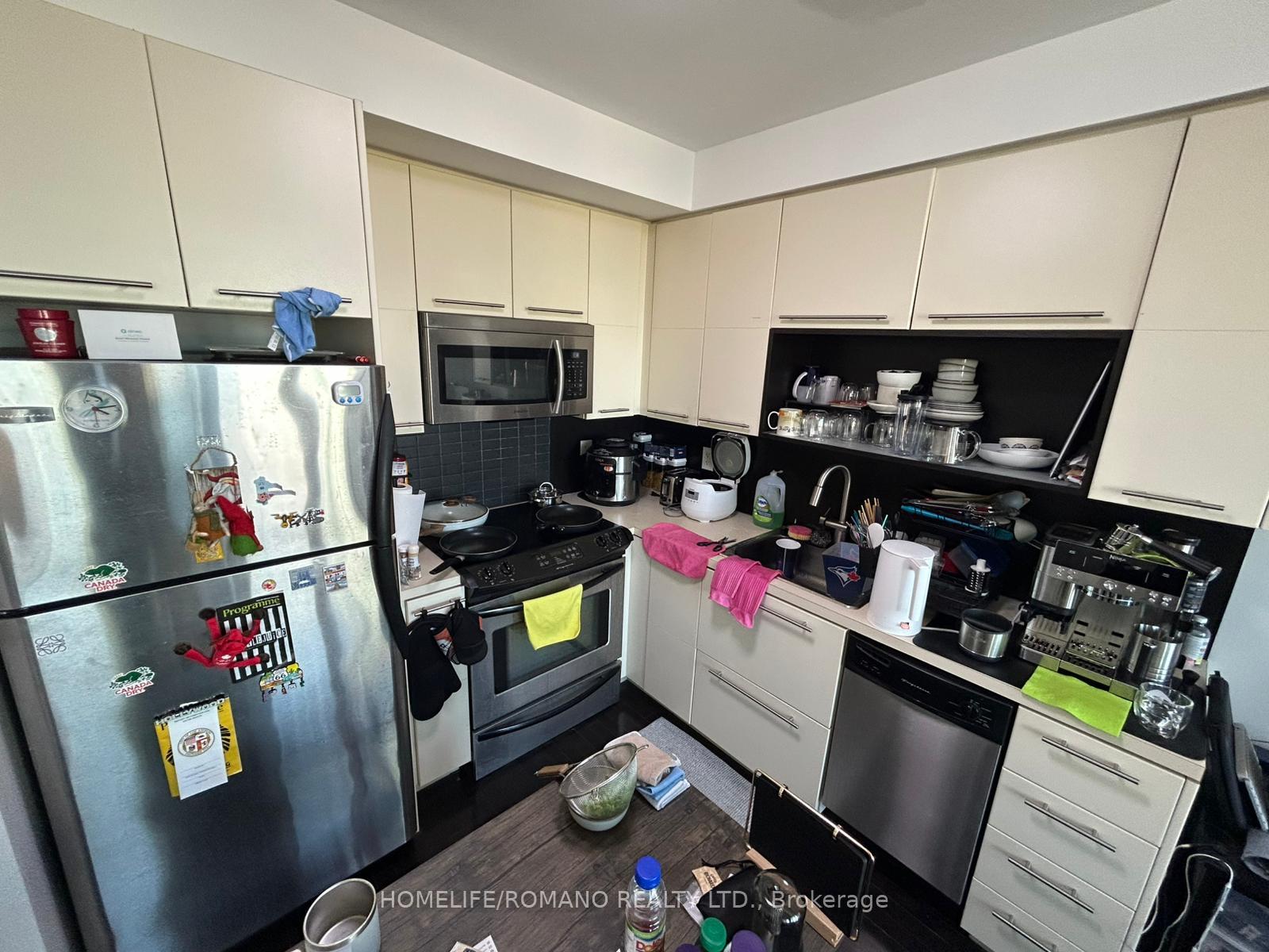 Photo 6 of Unit 3001, 25 Carlton Street, Toronto, Church-Yonge Corridor — HOMEH