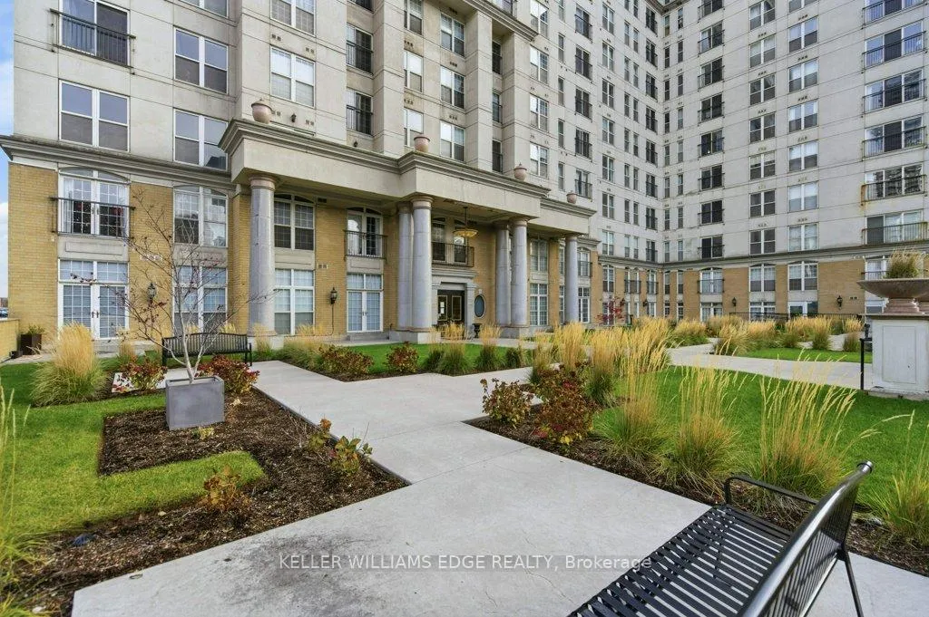 Photo 4 of Unit 209, 135 James Street S, Hamilton, Corktown — HOMEH