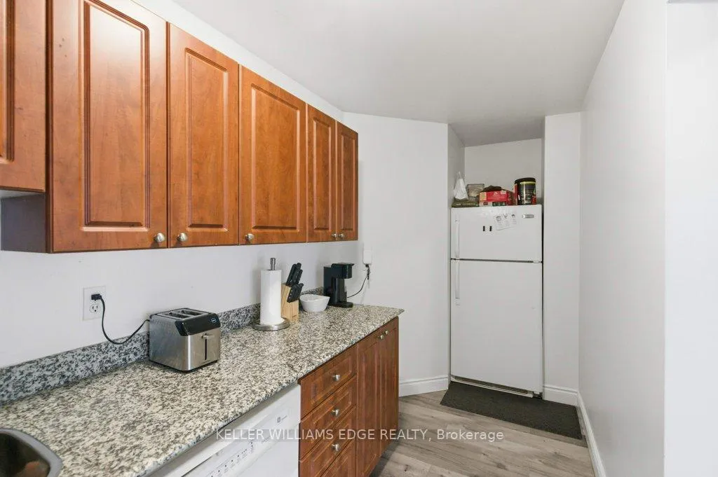 Photo 13 of Unit 209, 135 James Street S, Hamilton, Corktown — HOMEH