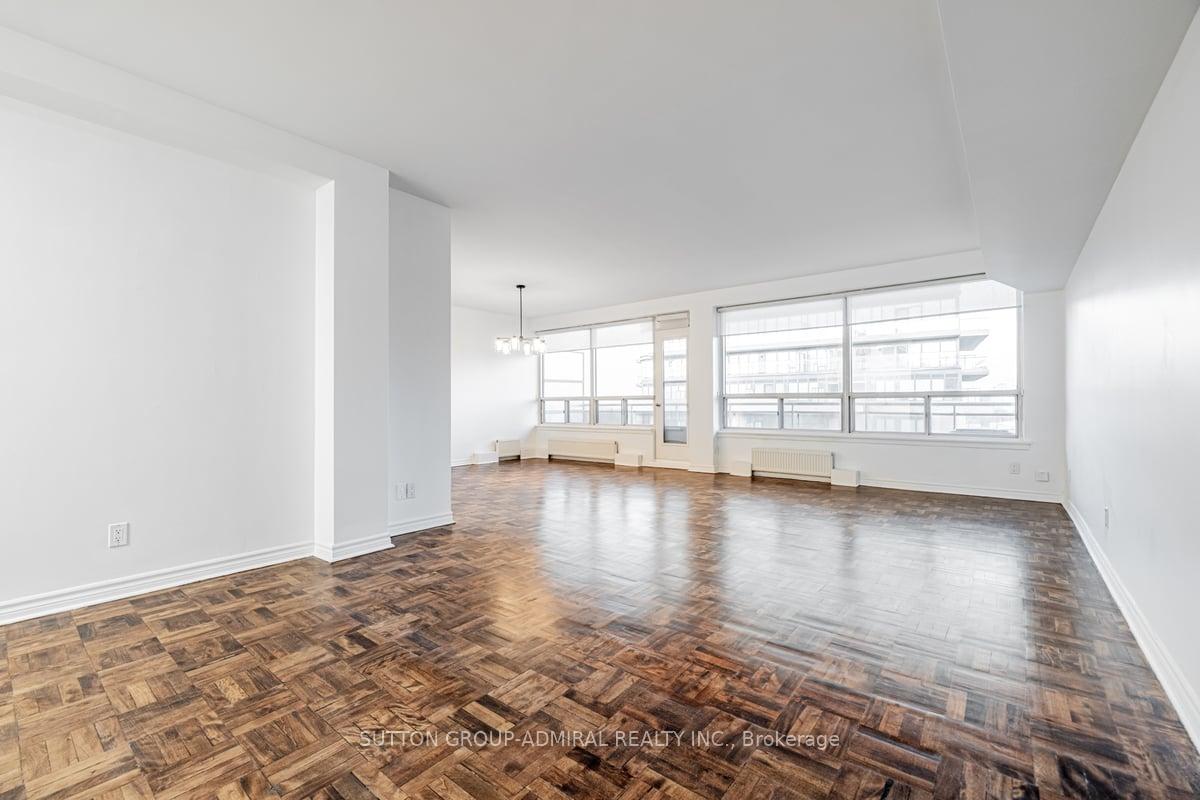 Photo 8 of Unit 1004, 2500 Bathurst Street, Toronto, Forest Hill North — HOMEH
