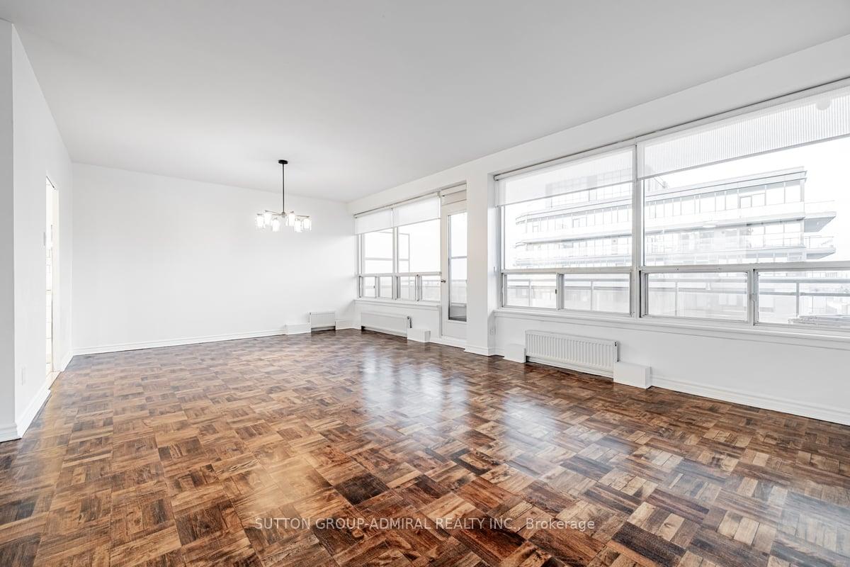 Photo 12 of Unit 1004, 2500 Bathurst Street, Toronto, Forest Hill North — HOMEH