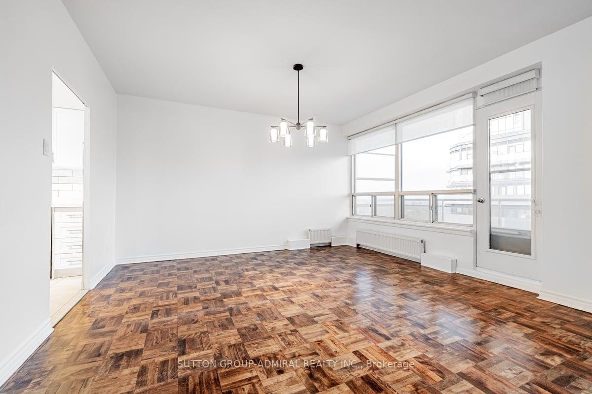 Photo 15 of Unit 1004, 2500 Bathurst Street, Toronto, Forest Hill North — HOMEH