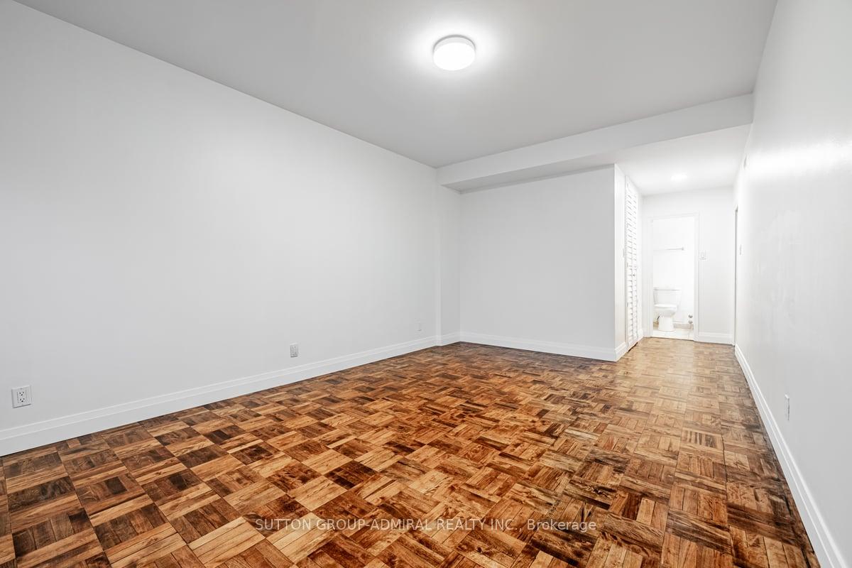 Photo 25 of Unit 1004, 2500 Bathurst Street, Toronto, Forest Hill North — HOMEH