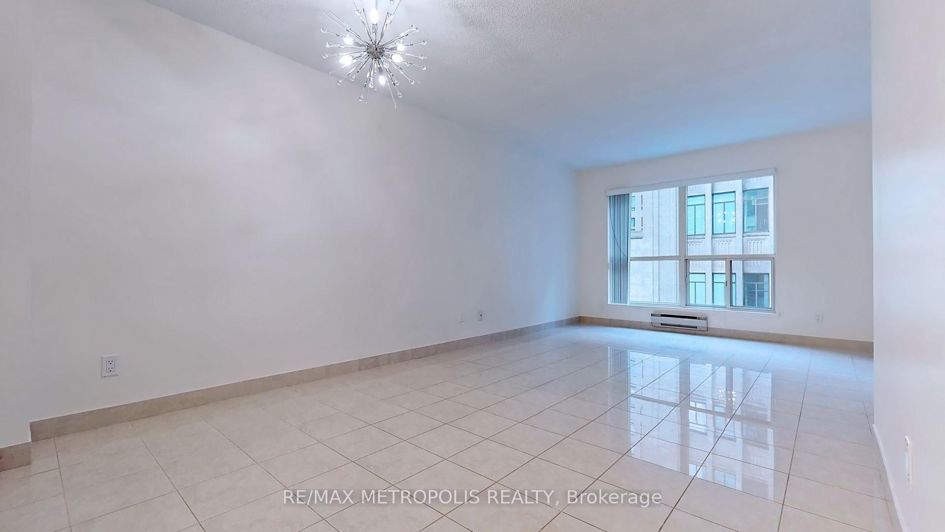 Photo 7 of Unit 407, 7 Carlton Street, Toronto, Church-Yonge Corridor — HOMEH