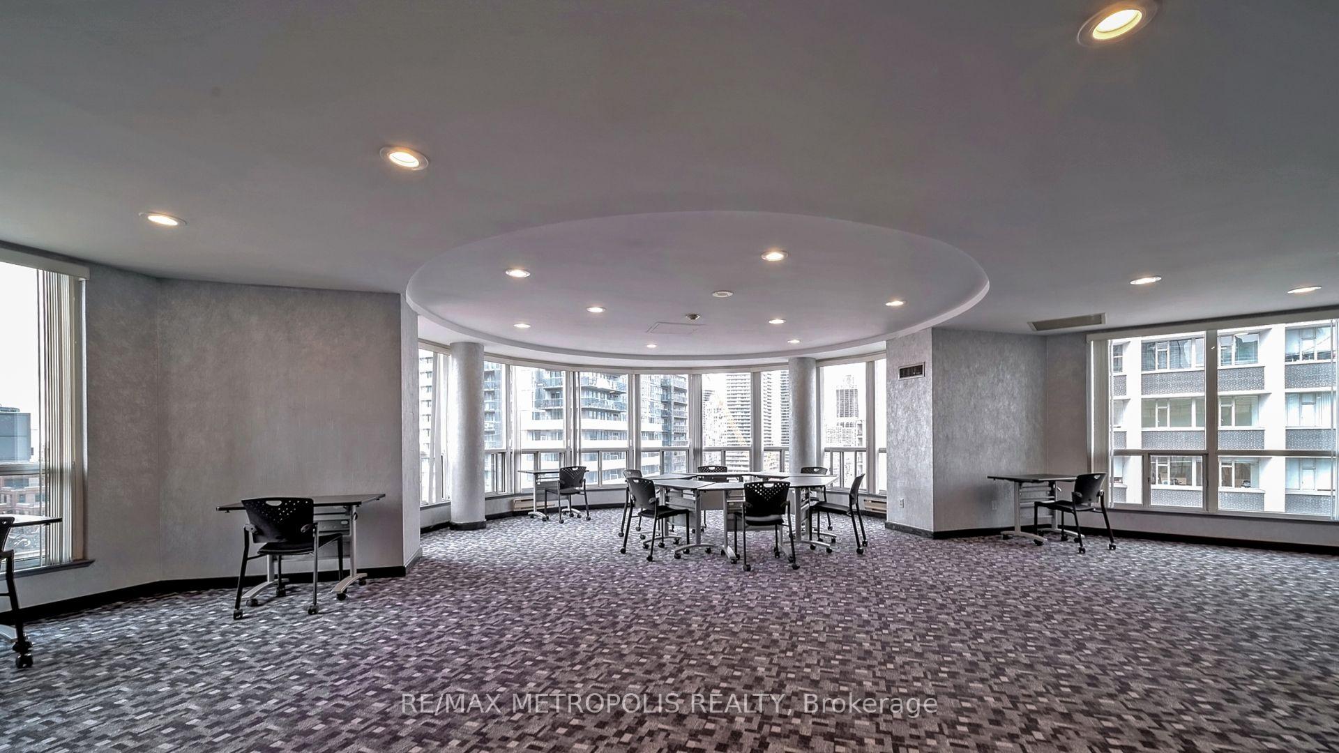 Photo 29 of Unit 407, 7 Carlton Street, Toronto, Church-Yonge Corridor — HOMEH