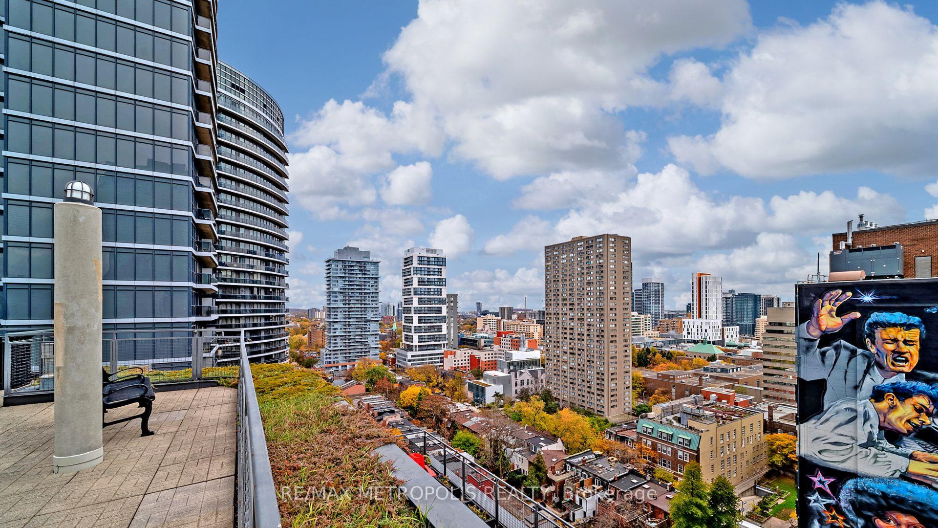Photo 32 of Unit 407, 7 Carlton Street, Toronto, Church-Yonge Corridor — HOMEH