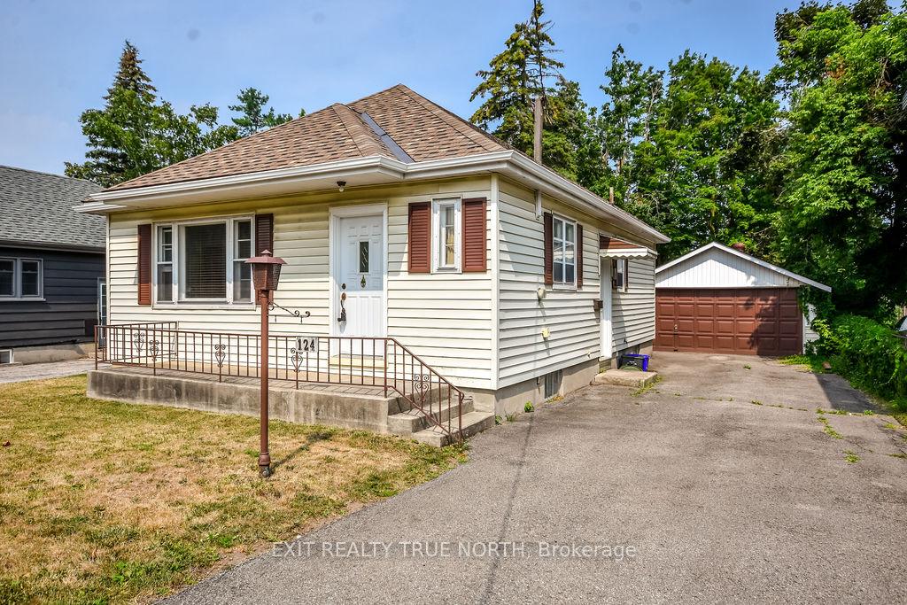 Photo 2 of 124 Queen Street, Barrie, Codrington — HOMEH