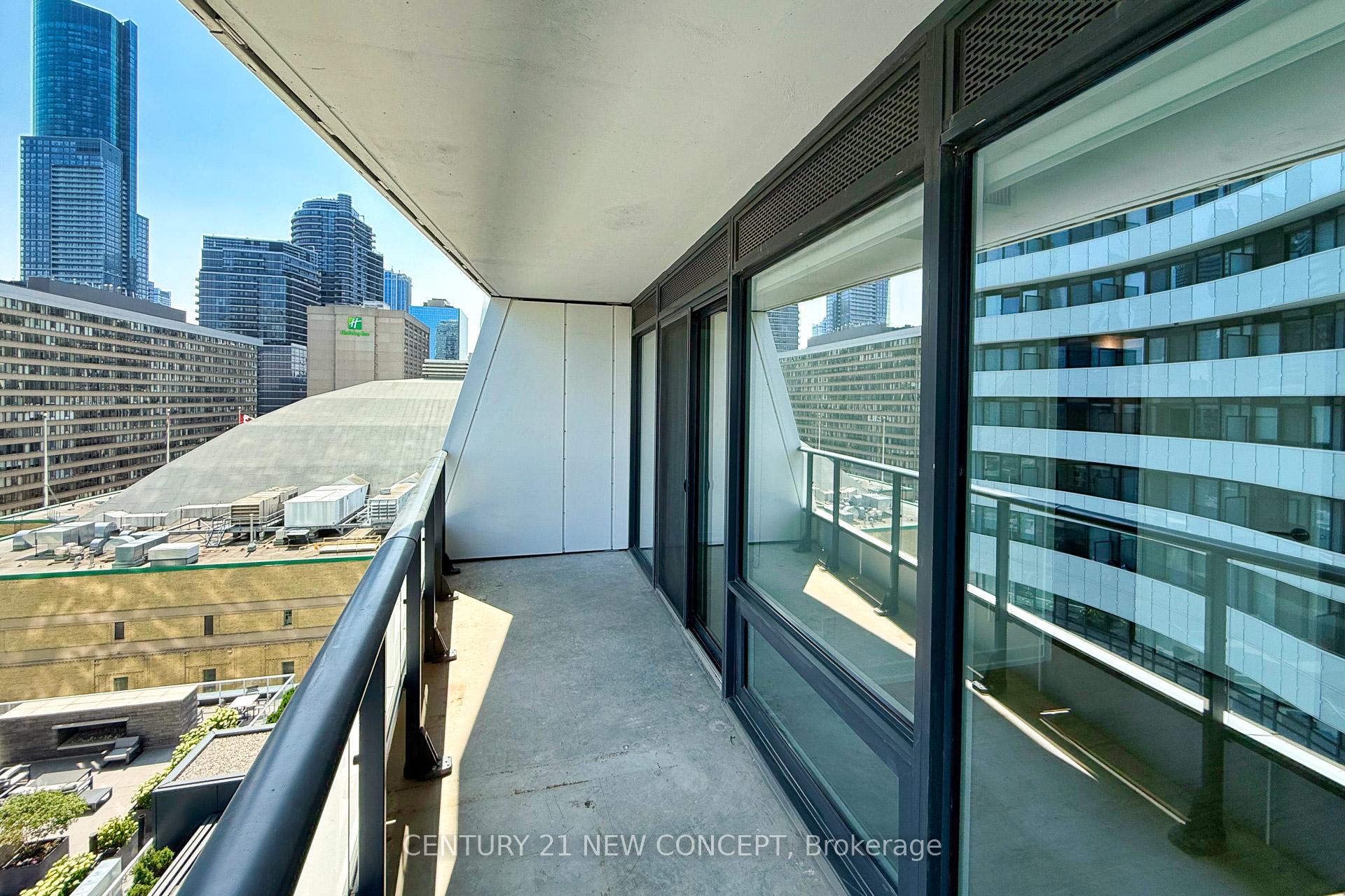 Photo 23 of Unit 1601, 85 Wood Street, Toronto, Church-Yonge Corridor — HOMEH