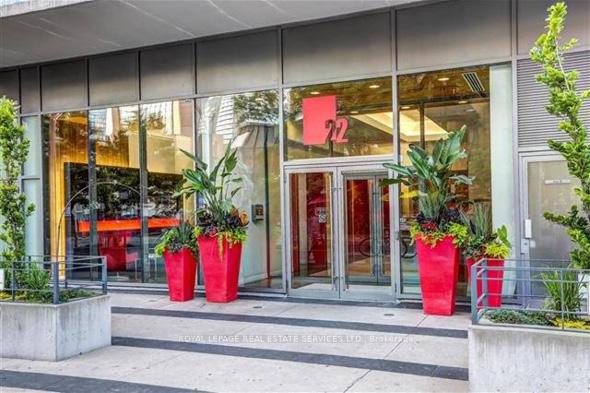 Photo 3 of Unit 1204, 22 Wellesley Street E, Toronto, Church-Yonge Corridor — HOMEH