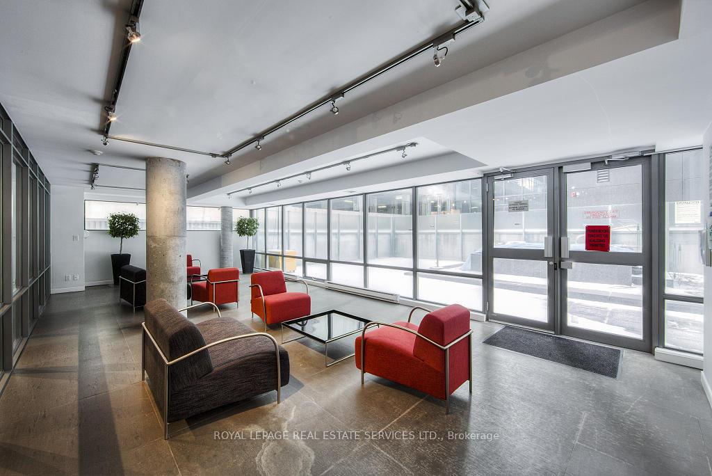 Photo 4 of Unit 1204, 22 Wellesley Street E, Toronto, Church-Yonge Corridor — HOMEH