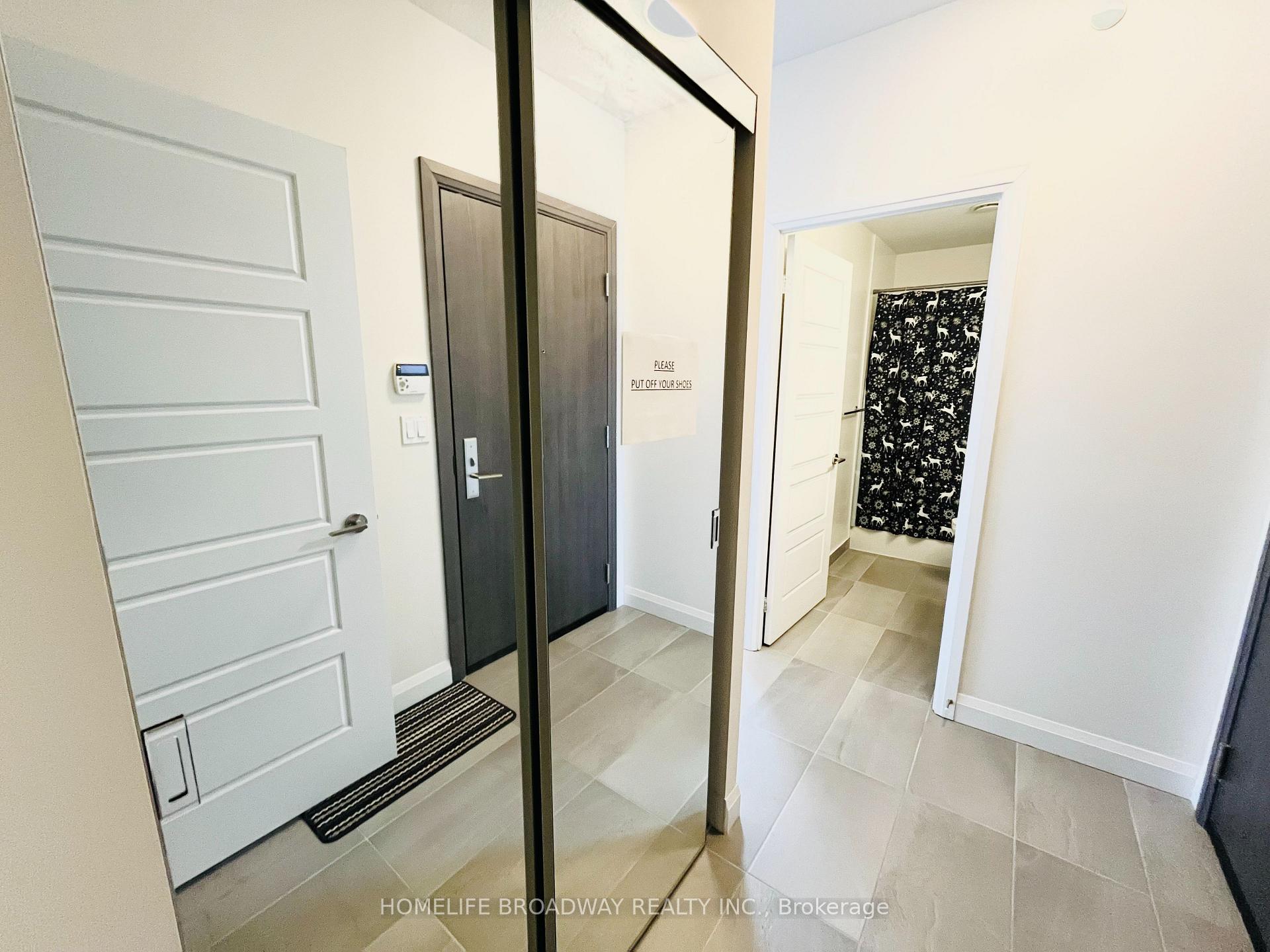 Photo 4 of Unit 730, 15 Water Walk Drive, Markham, Unionville — HOMEH