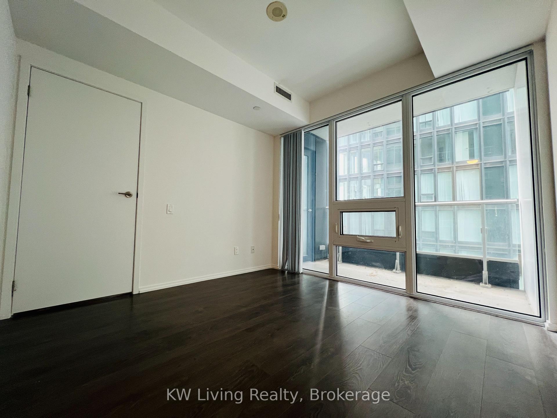 Front of Unit 1506, 68 Shuter Street