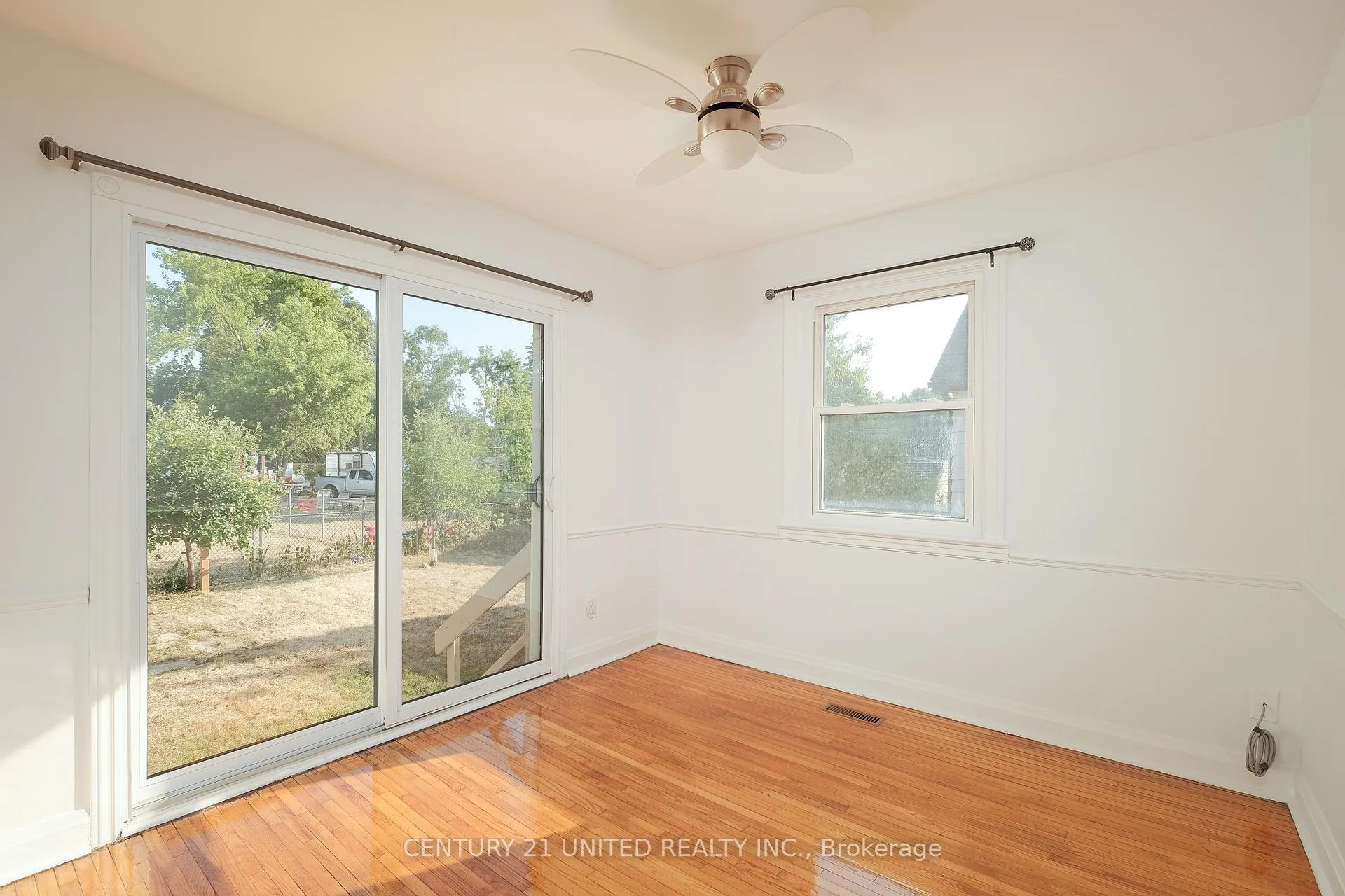 Photo 18 of 334 Mckellar Street, Peterborough, Otonabee Ward 1 — HOMEH
