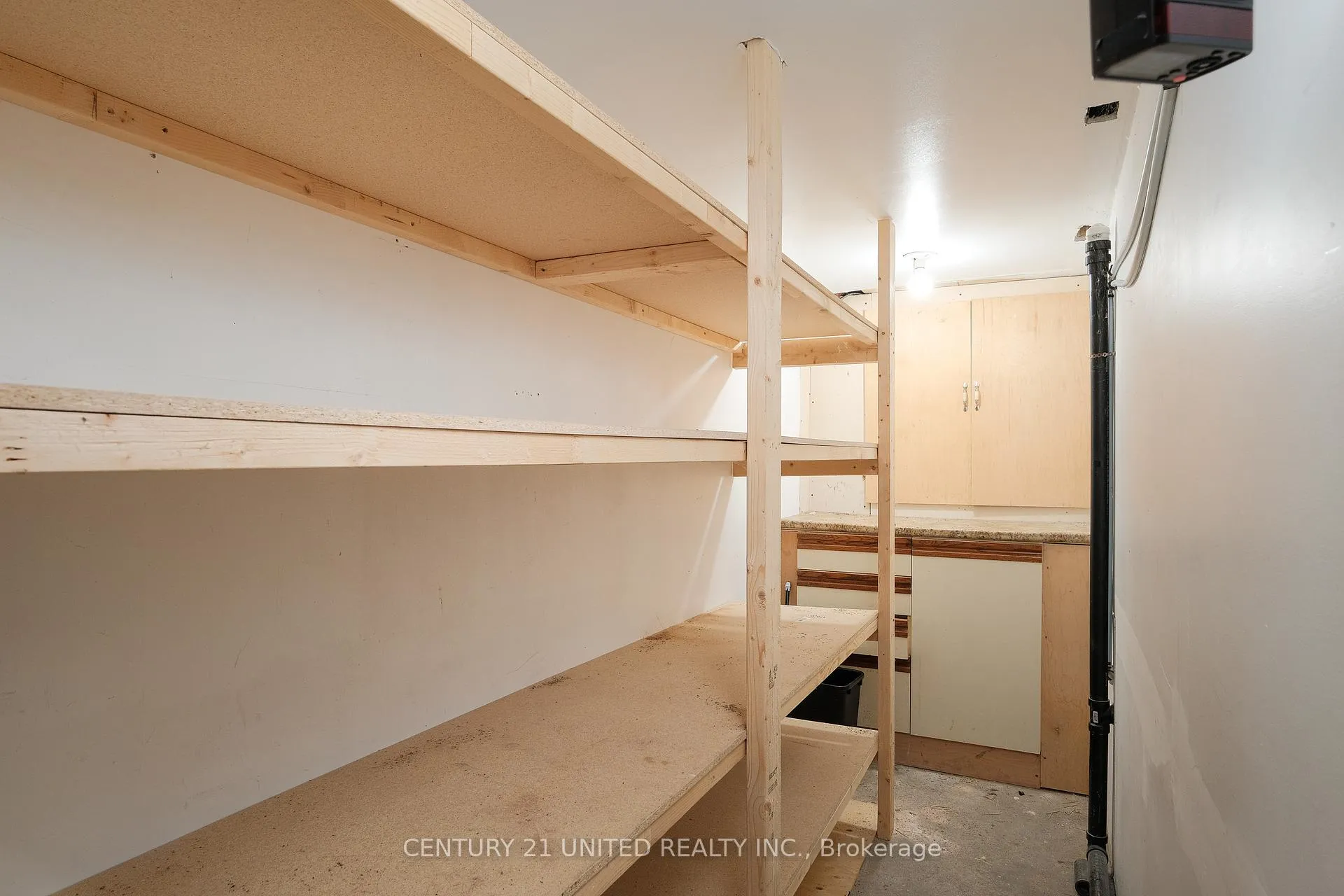 Photo 29 of 334 Mckellar Street, Peterborough, Otonabee Ward 1 — HOMEH