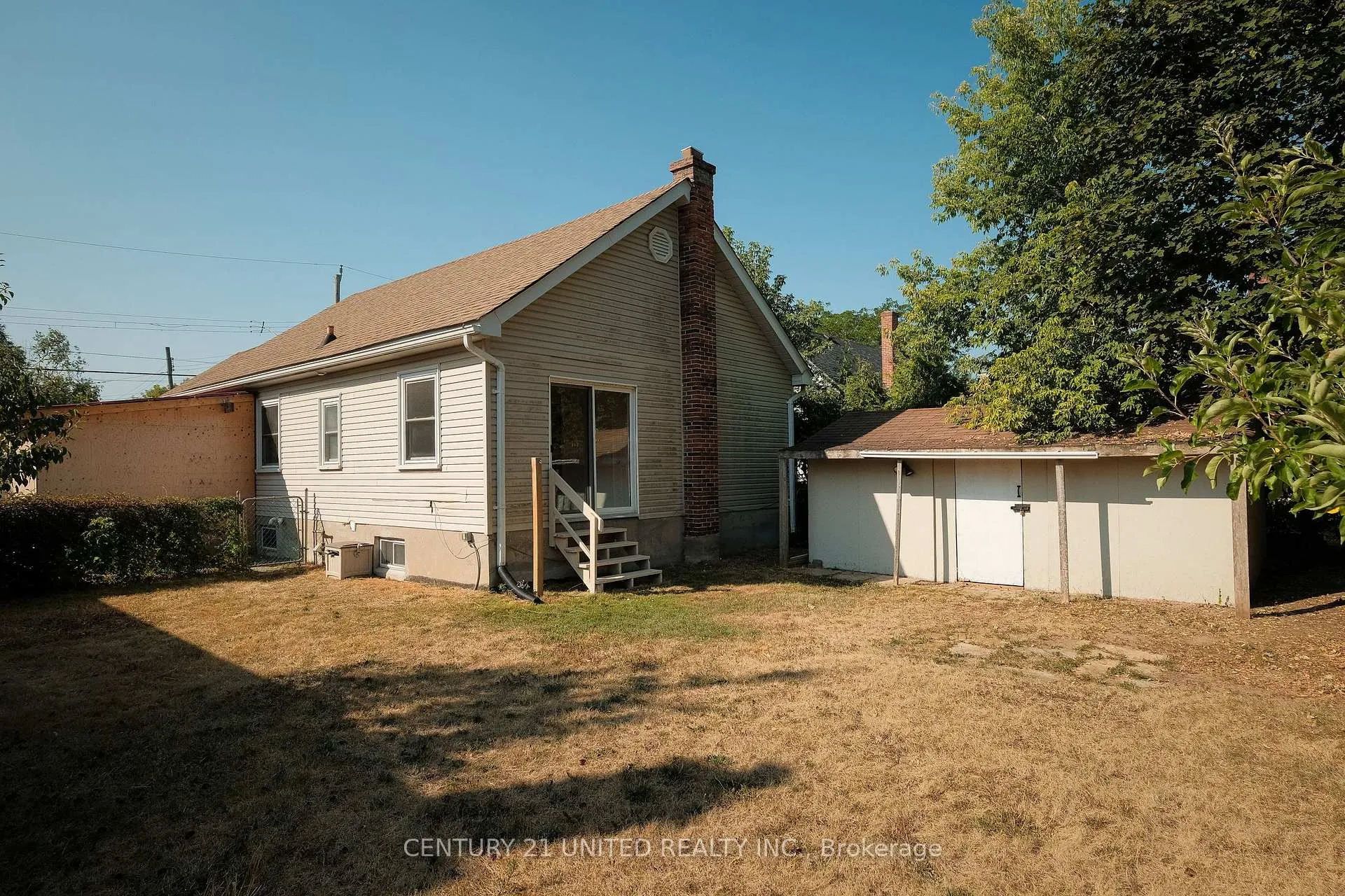 Photo 33 of 334 Mckellar Street, Peterborough, Otonabee Ward 1 — HOMEH