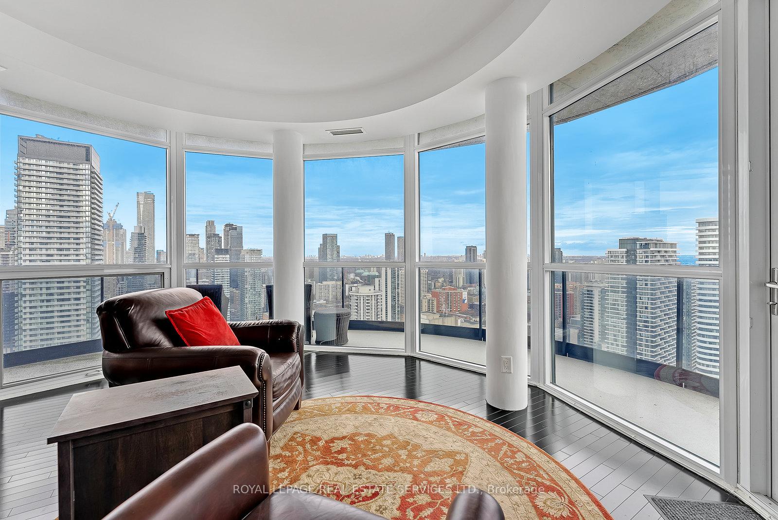 Photo 13 of Unit 4101, 21 Carlton Street, Toronto, Church-Yonge Corridor — HOMEH