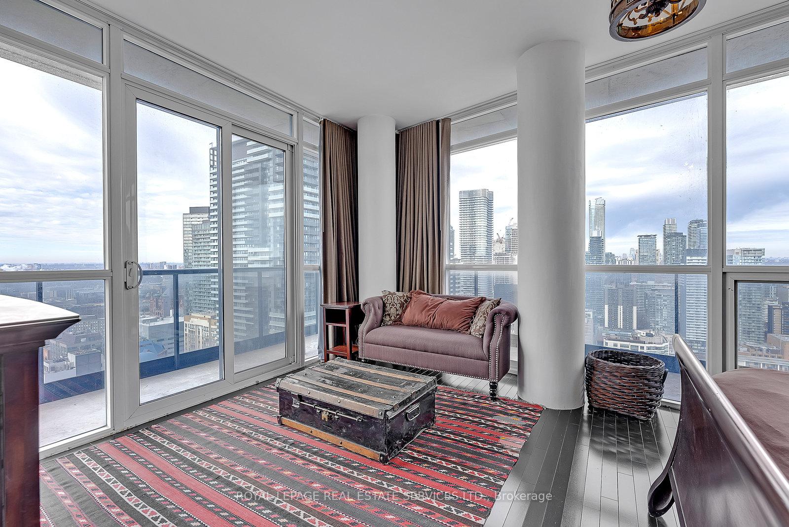 Photo 21 of Unit 4101, 21 Carlton Street, Toronto, Church-Yonge Corridor — HOMEH